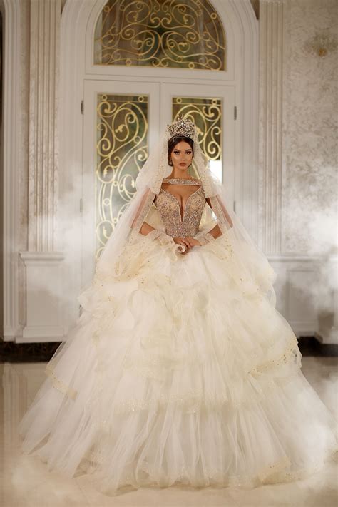 Frida Xhoi And Xhei Wedding Dresses Extravagant Wedding Dresses