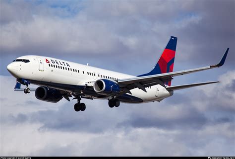 N374DA Delta Air Lines Boeing 737-832(WL) Photo by Daniel Guerra | ID ...