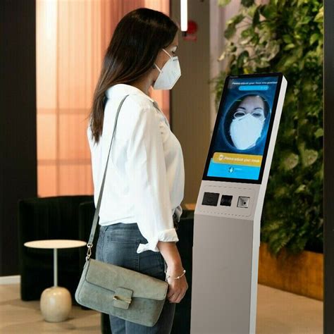 22 Inch Self Service Multifunctional Touch Kiosk TouchWo