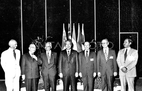 Presiden Soeharto Membuka Sidang Pertemuan Sidang Menlu Asean Antara Foto