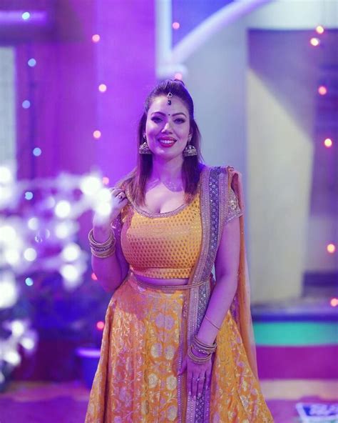 Gorgeous Tmkoc Diva Munmun Dutta Looks Divine In Embellished Lehenga Choli See Pics