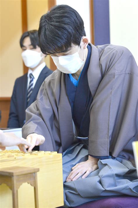 藤井聡太竜王が史上最年少六冠に 渡辺明棋王を破りタイトル奪取 スポーツ報知