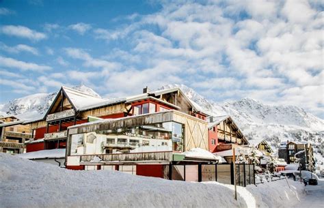 7 best hotels and places to stay in Hallstatt