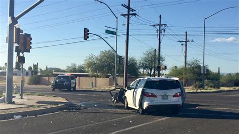 Road Reopens After Fatal Vehicle Crash On Tucson S Southwest Side