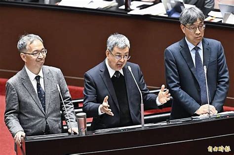 新科藍委廖偉翔咄咄逼人 陳建仁罕見動怒 自由電子報 Line Today