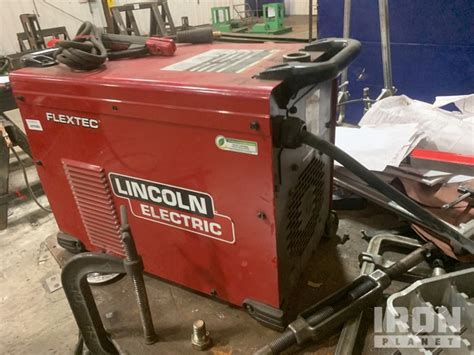 Lincoln Flextec 500x Multi Process Electric Welder In Cedar Bluff