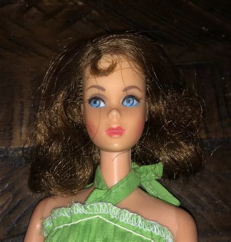 Vintage 1966 Brunette Twistn Turn Barbie With Blue Eyes And Eyelashes