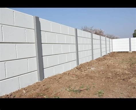 Panel Build Prefab RCC Compound Wall For Gardens Lawns Thickness 50mm