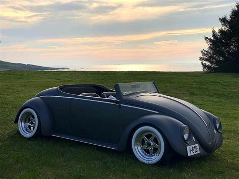 This Guy Transformed A Vw Beetle Deluxe Into A Black Matte