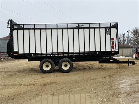 Meyer H Rt Rear Unload Tandem Axle Forage Box