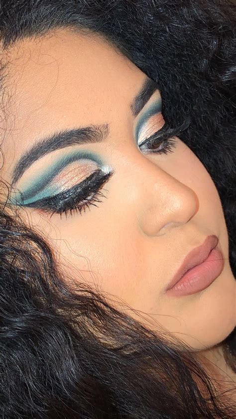 Blue Storm Blue Cut Crease Eye Makeup Cut Crease