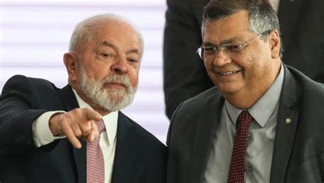 Pela Vez Colocamos Um Ministro Comunista No Stf Diz Lula