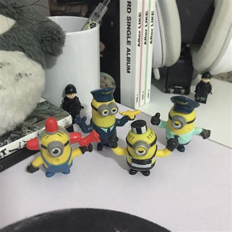 Minion figure set, Hobbies & Toys, Toys & Games on Carousell