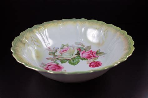 Vegetable Bowl Germany Pink Roses Green Trimmed 9 Inch Serving