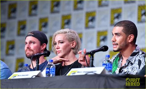 Stephen Amell & 'Arrow' Cast Tease Final Season at Comic-Con!: Photo ...