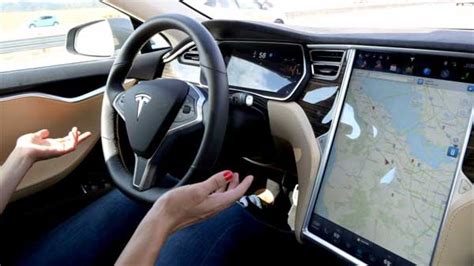 Tesla Podrí­a Eliminar El Factor Humano En Su Sistema De Conducción