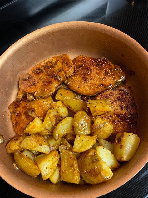 SUPER EASY HONEY MUSTARD PORK CHOPS AND POTATOES SKILLET