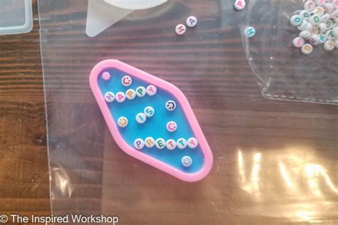 DIY Resin Keychain Ideas – The Inspired Workshop