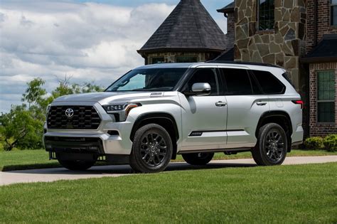 Toyota Sequoia: технические характеристики, поколения, фото ...