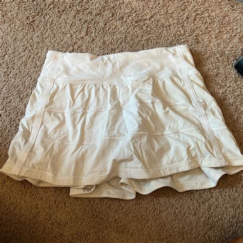 Lululemon tennis skirt. (A little bit off white... - Depop