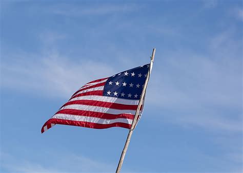 Why is the US Flag Called Old Glory? - WorldAtlas