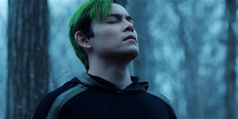 Titans What Can Beast Boy Turn Into