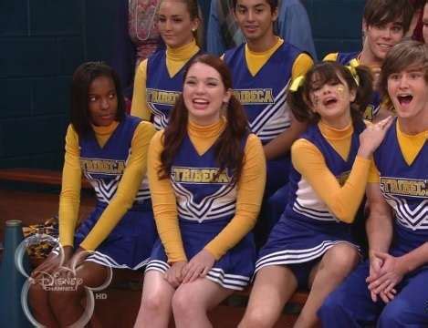 Selena Gomez S Upskirt Moment In Cheerleaders Dress Hot Photo Celebrity