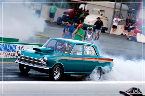 EK Holden Burnout by small-sk8er on DeviantArt