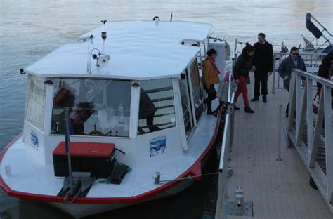 Avignon Pratique Le Retour De La Navette Fluviale