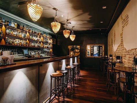 8 Best Whisky Bars In Perth Man Of Many