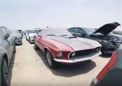 ¡qué Dolor Atento A Los Cientos De Coches De Lujo Abandonados Que