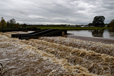 River Tees In Flood By Dntphotographs Ephotozine