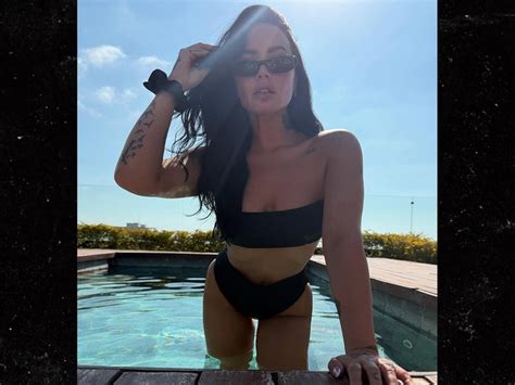 Demi Lovato Sizzles In New Black Bikini Pics Takes Dip In Pool