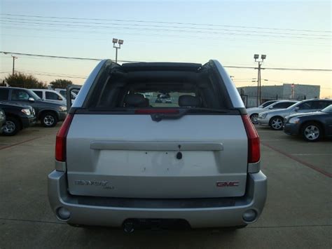 GMC Envoy XUV 2004 Tailgate Issues: Q&A on Body Kits, Latch Fuse, and Manual