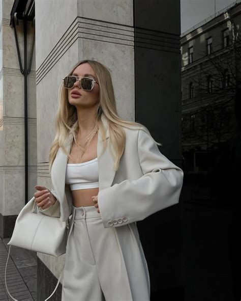 Pin di blaaackbeeeerryy su swag | Idee di moda, Idee vestito casual ...