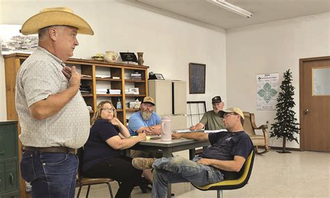 CLAREMONT RESIDENTS OBJECT TO PLAN TO LOAD TALLOW IN TOWN