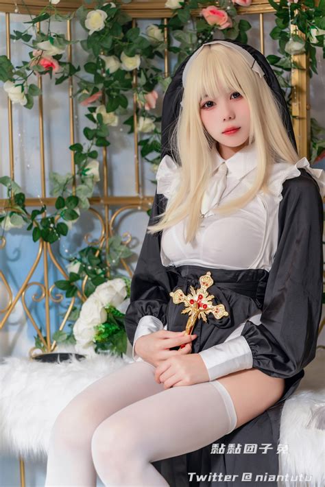 Cosplay Nun Everia Club