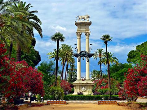 Columbus Monument Turismo De La Provincia De Sevilla