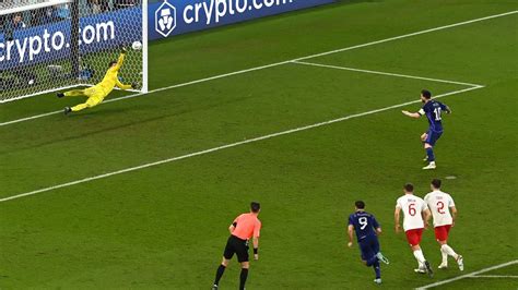 Lionel Messi penal Argentina vs Polonia EN VIVO falló ante Wojciech