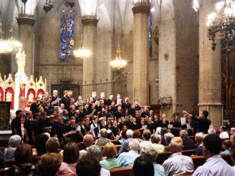 La Seu De Manresa Es Converteix Per Una Nit En El Millor Escenari