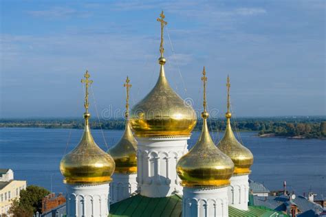 De Koepels Van De Oude Kerk Van Gregory De Theoloog Het Kremlin Van