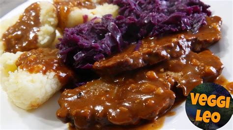 Seitan Sauerbraten veganer Braten mit Rotkohl und Knödeln YouTube