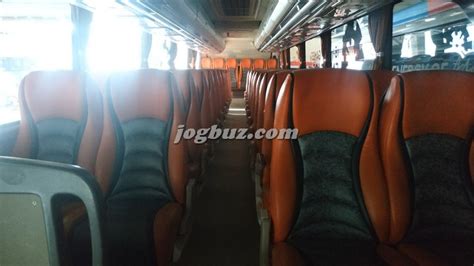 Interior Bus Jetbus 3+ Putra Perdana - Jadwal dan Tarif Bus