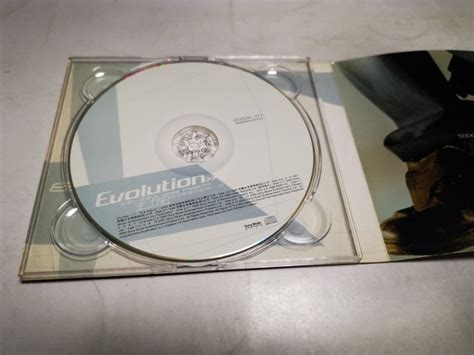 昀嫣音樂cd168 王力宏 Evolution 新歌精選 Lee Hom 的音樂進化論 如圖 售出不退 Yahoo奇摩拍賣