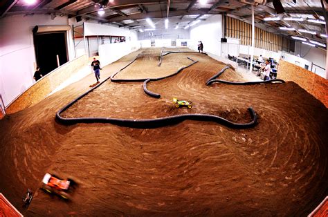 Indoor racing is back in San Diego! - RC Car Action