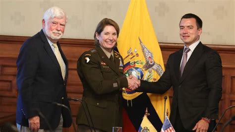 Ecuador y EE UU acuerdan incrementar la cooperación en seguridad y defensa