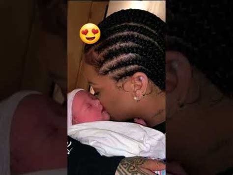 Rihanna S Baby Boy Revealed Shorts Rihanna Baby Rihanna How Old