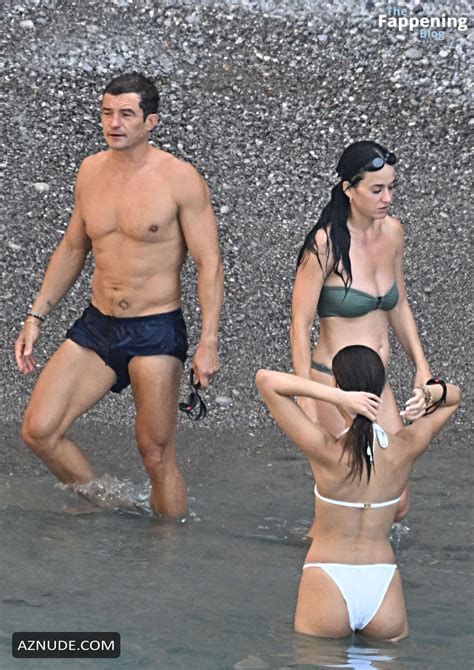 Katy Perry Sexy Seen With Orlando Bloom Showing Off Her Amazing Bikini Body At Maiori Beach In
