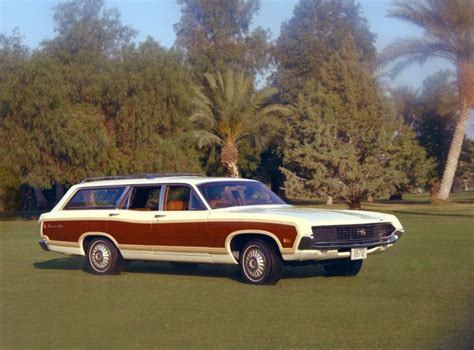 Web Car Story Ford Torino Squire