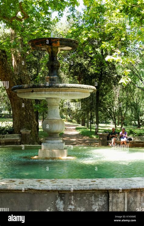 Fountain in the Villa Borghese gardens in Rome, Italy Stock Photo - Alamy